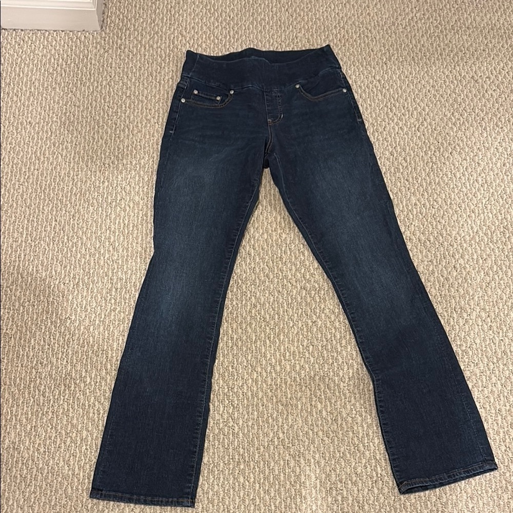 Blue Straight Leg Jeans with Subtle Fading NWOT